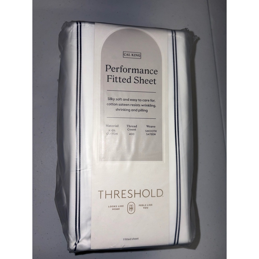 Threshold Performance Cal King Fitted Sheet 400TC Cotton Sateen Standish Stripe